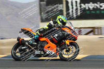 media/Apr-10-2022-SoCal Trackdays (Sun) [[f104b12566]]/Turn 9 (130pm)/